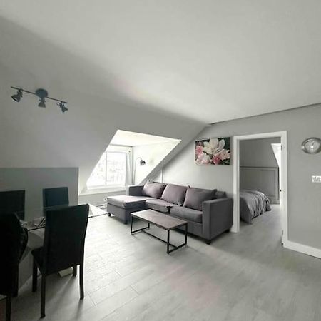 Unique Modern Luxury 2 Bedroom Apartment Rental Chapleau Esterno foto