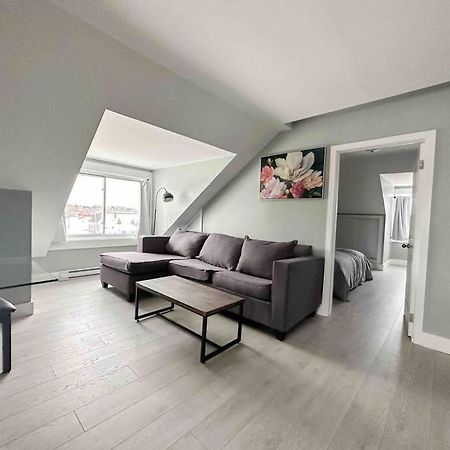 Unique Modern Luxury 2 Bedroom Apartment Rental Chapleau Esterno foto